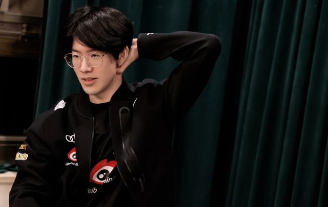 LPL春季赛今日首发名单：Uzi暂时无缘战RNG